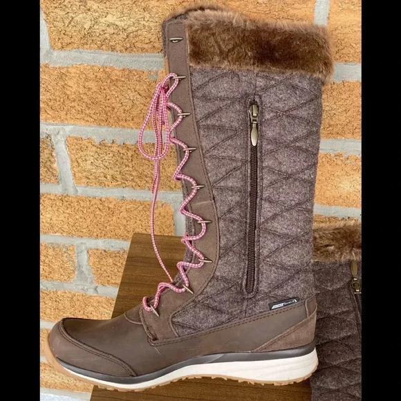 Salomon tall fur boots size 7.5 - Picture 7 of 12